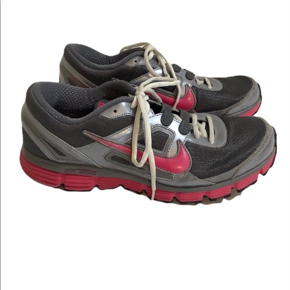Nike Dual Fusion St running sneakers size 11 EUC